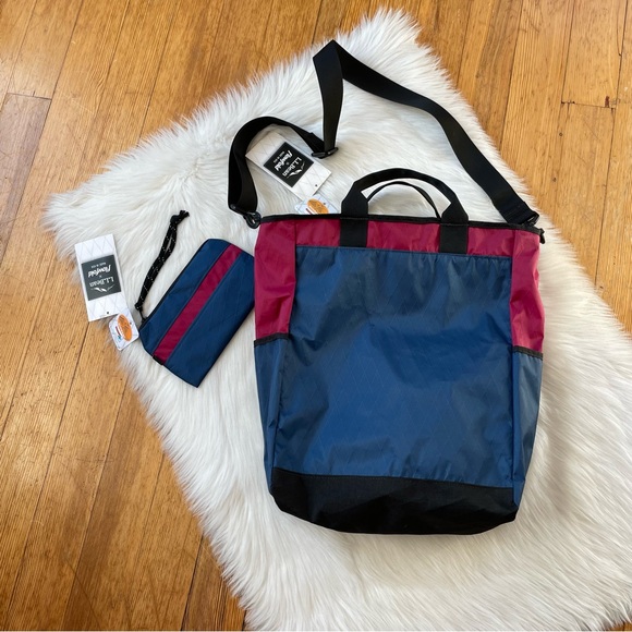 NWT L.L. Bean x Flowfold crossbody commuter tote bag and pouch bundle - Picture 11 of 15